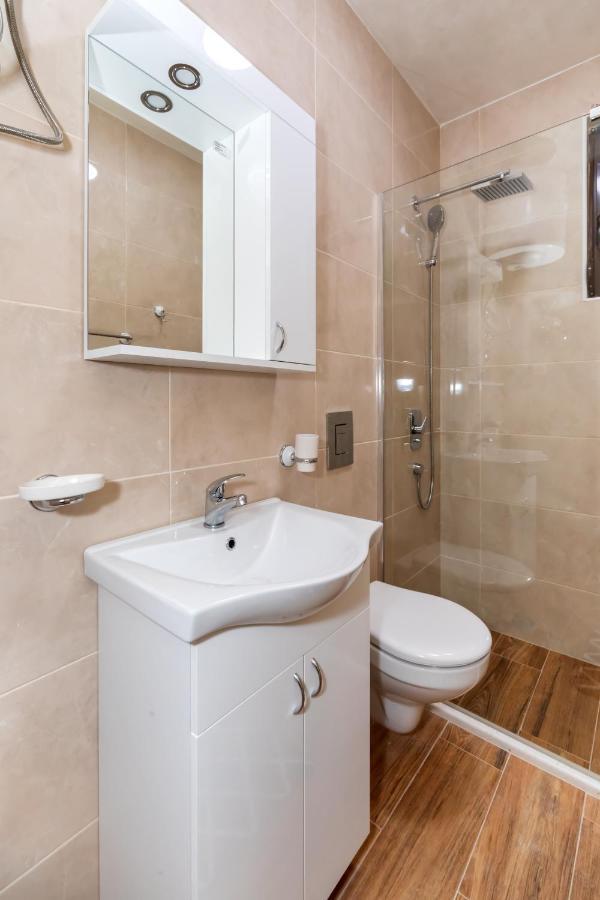 Kaom Lux Apartment Dobra Voda Ngoại thất bức ảnh