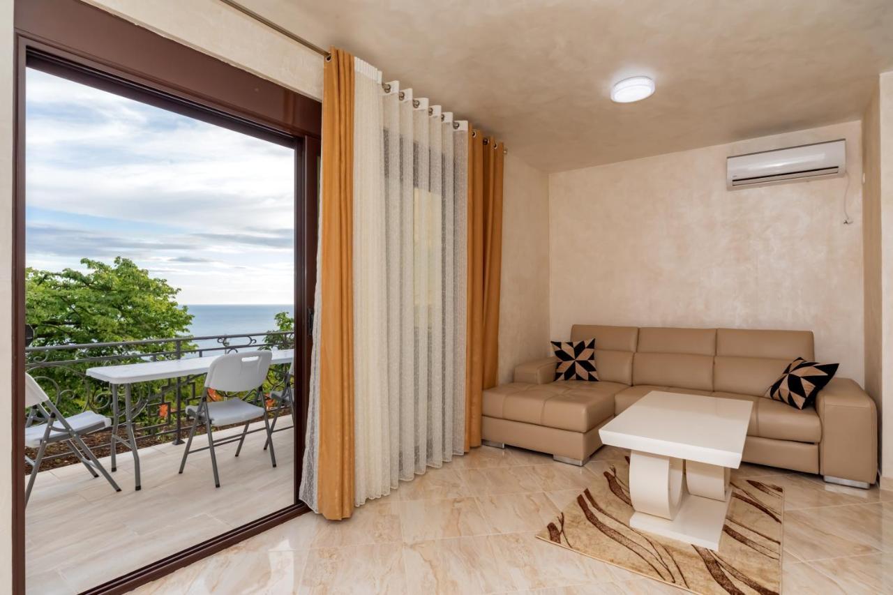 Kaom Lux Apartment Dobra Voda Ngoại thất bức ảnh