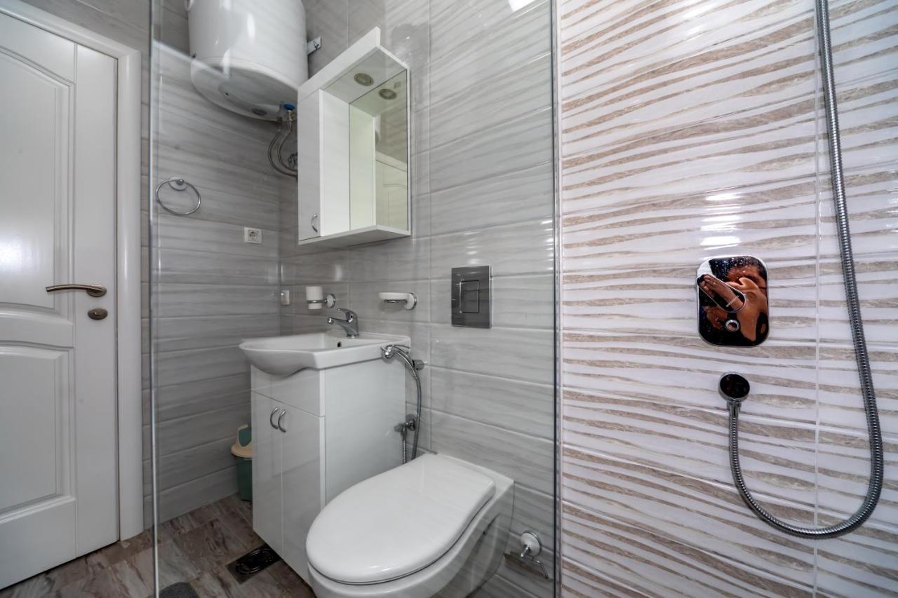 Kaom Lux Apartment Dobra Voda Ngoại thất bức ảnh