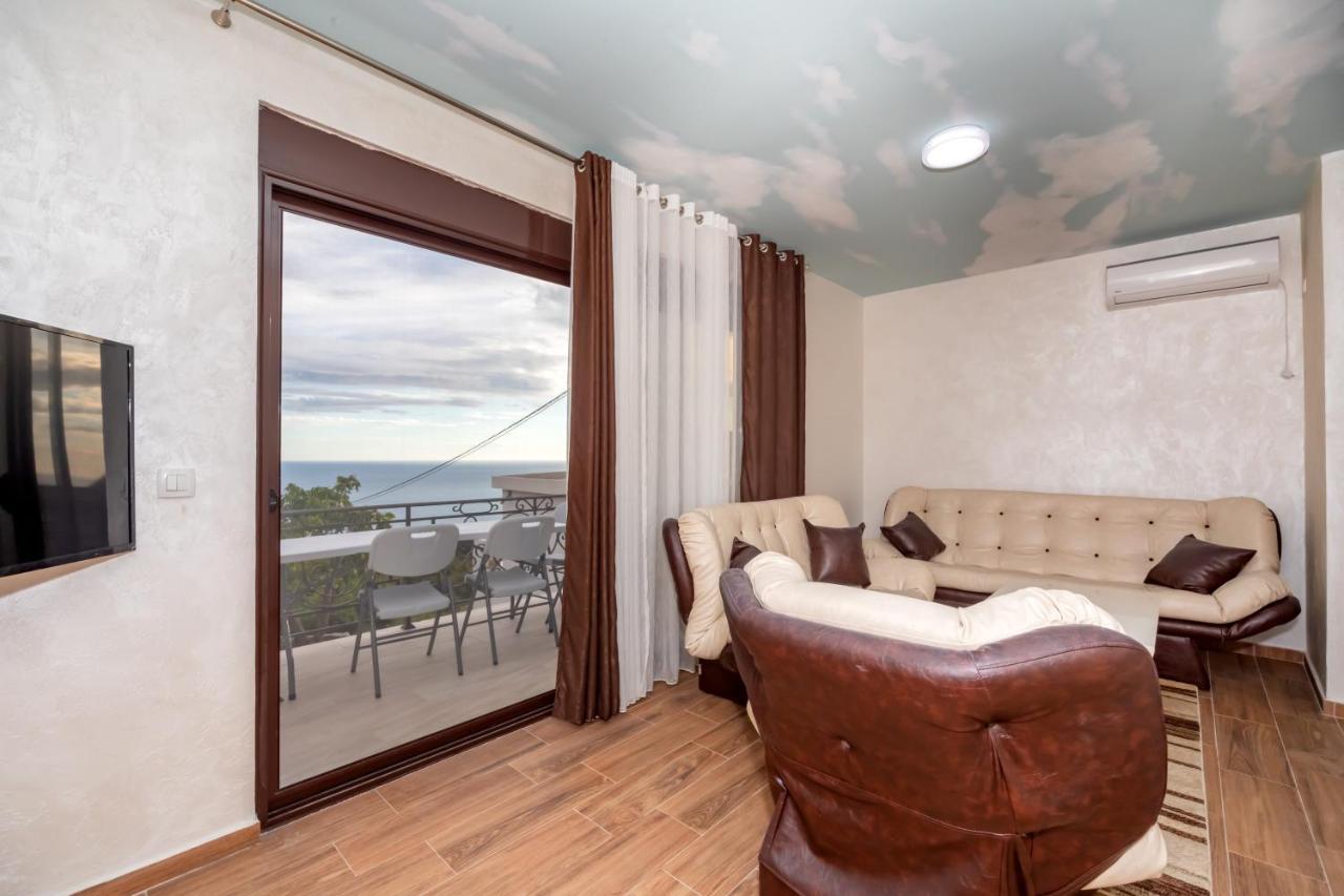 Kaom Lux Apartment Dobra Voda Ngoại thất bức ảnh